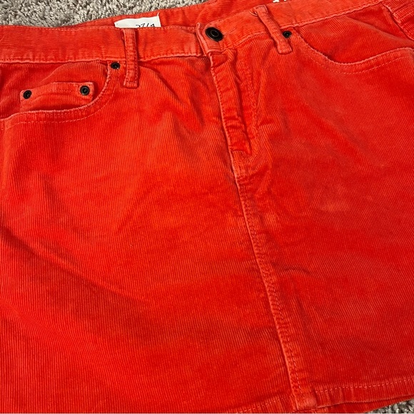 {Gap} Corduroy Red/Orange Mini Skirt - Picture 4 of 8